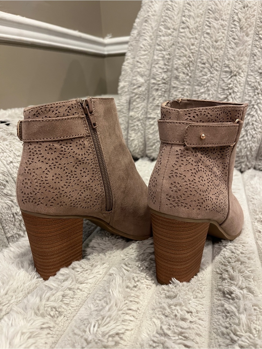 Women's Suede Taupe Block Heel Ankle Boots - Lauren Conrad - Picture 2 of 5